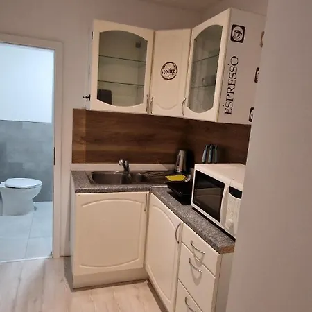 Parkunterkunft Apartment *